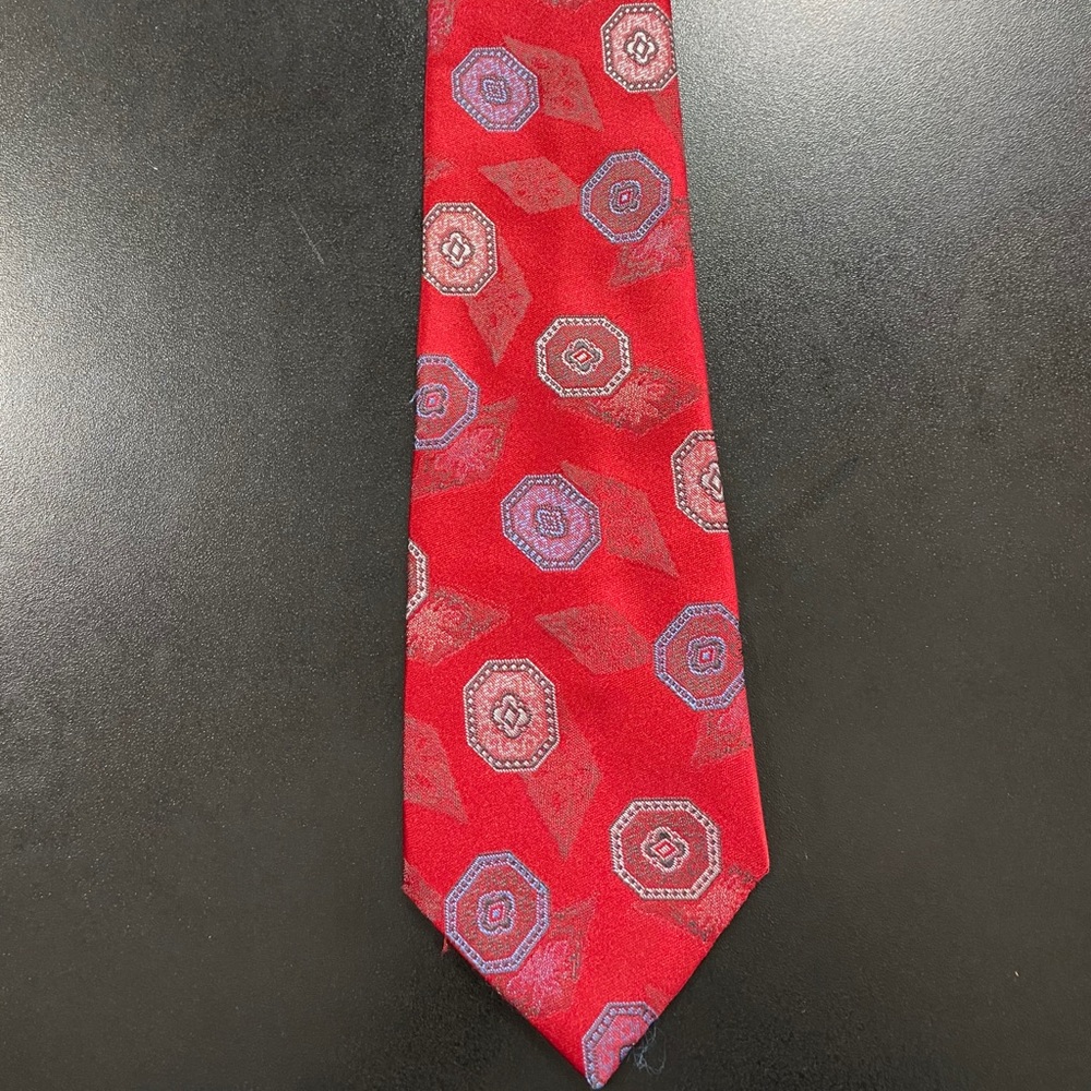 $25 TIE